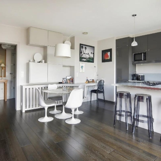 PHILIPPE MENAGER et NICOLAS HUG : Appartement | PARIS (75015) | 81 m2 | 1 360 000 € 