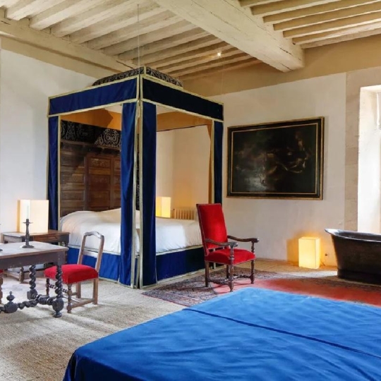  PHILIPPE MENAGER et NICOLAS HUG : Maison / Villa | ARTHIES (95420) | 730 m2 | 5 200 000 € 