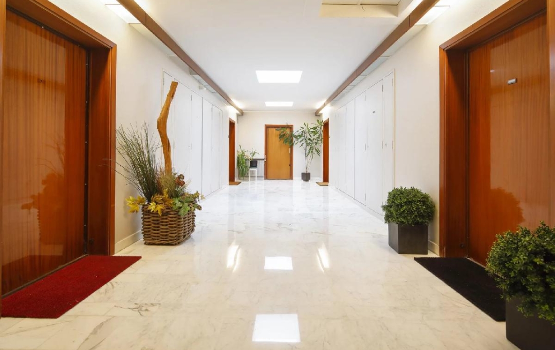 PHILIPPE MENAGER et NICOLAS HUG : Appartement | PARIS (75015) | 81 m2 | 1 360 000 € 