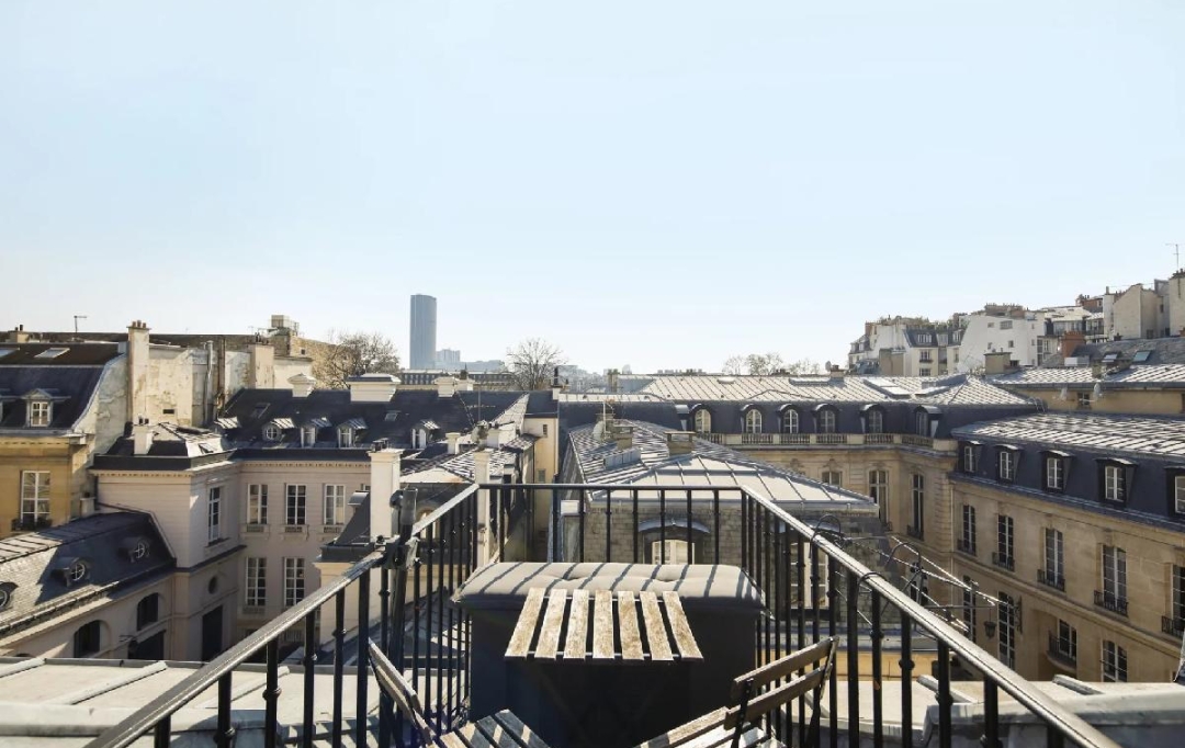PHILIPPE MENAGER et NICOLAS HUG : Appartement | PARIS (75007) | 43 m2 | 1 090 000 € 